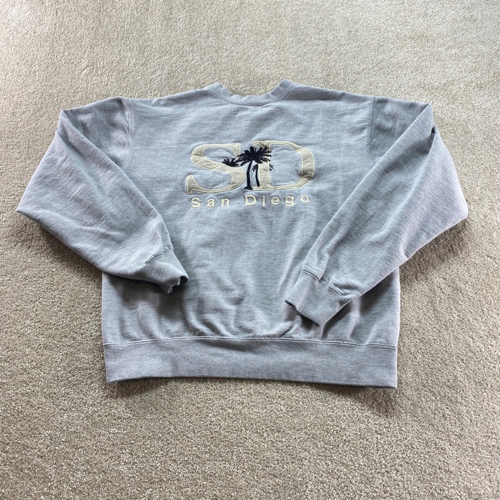 Ocean Beach Sportswear Sweatshirt Mens Medium‎ Gray San Diego Embroidered
